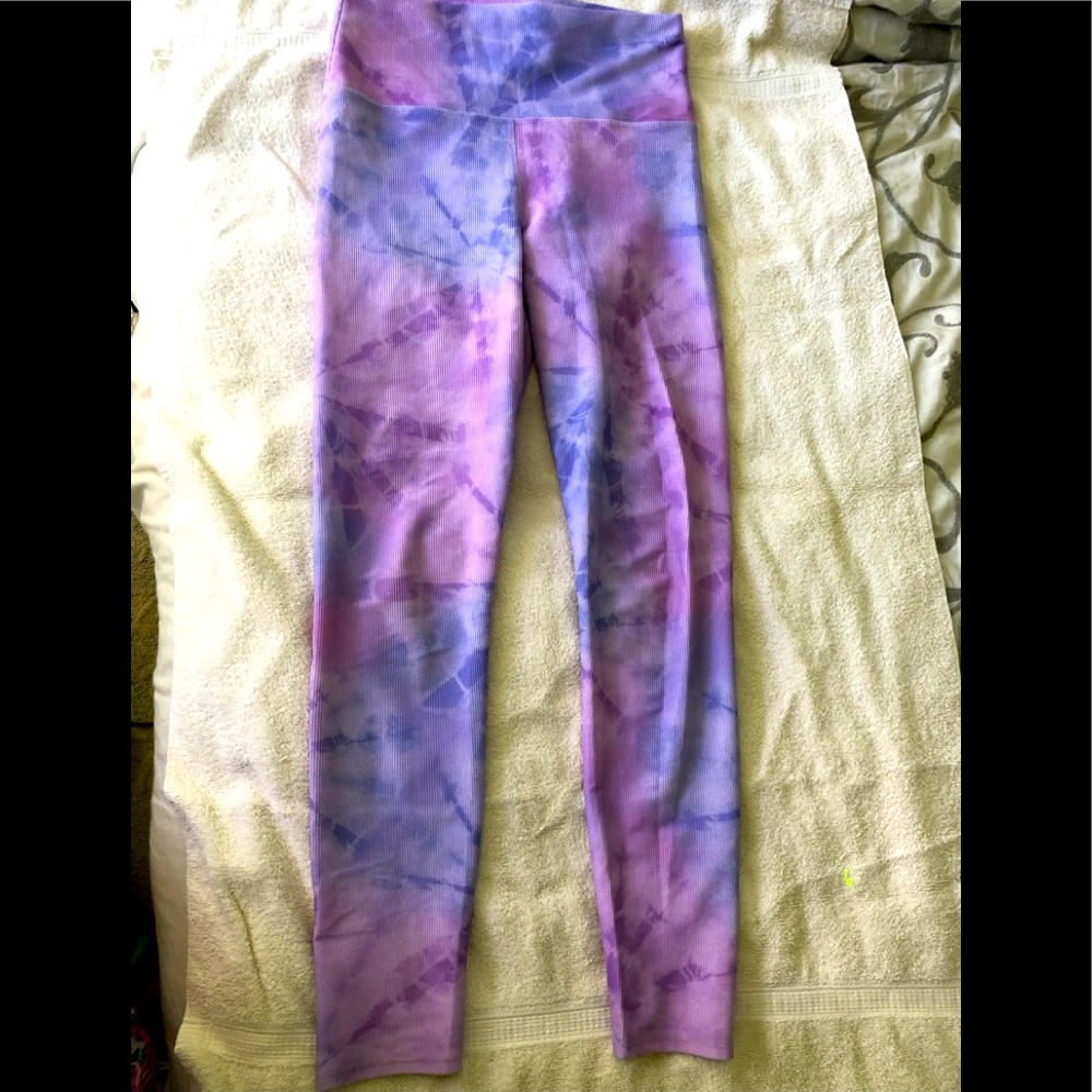 Beach Riot leggings
